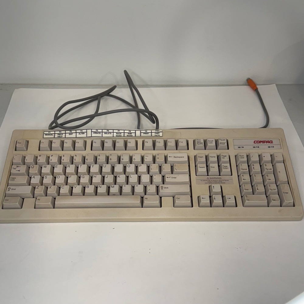 Compaq Vintage PS/2 Keyboard Model 120656-001 Wired Retro PC